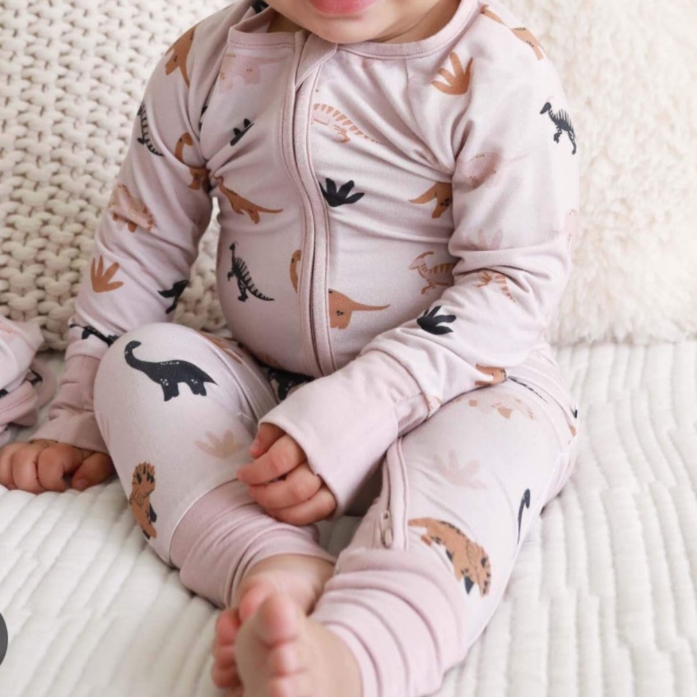 NWT- Caden Lane Dino Days convertible zip romper